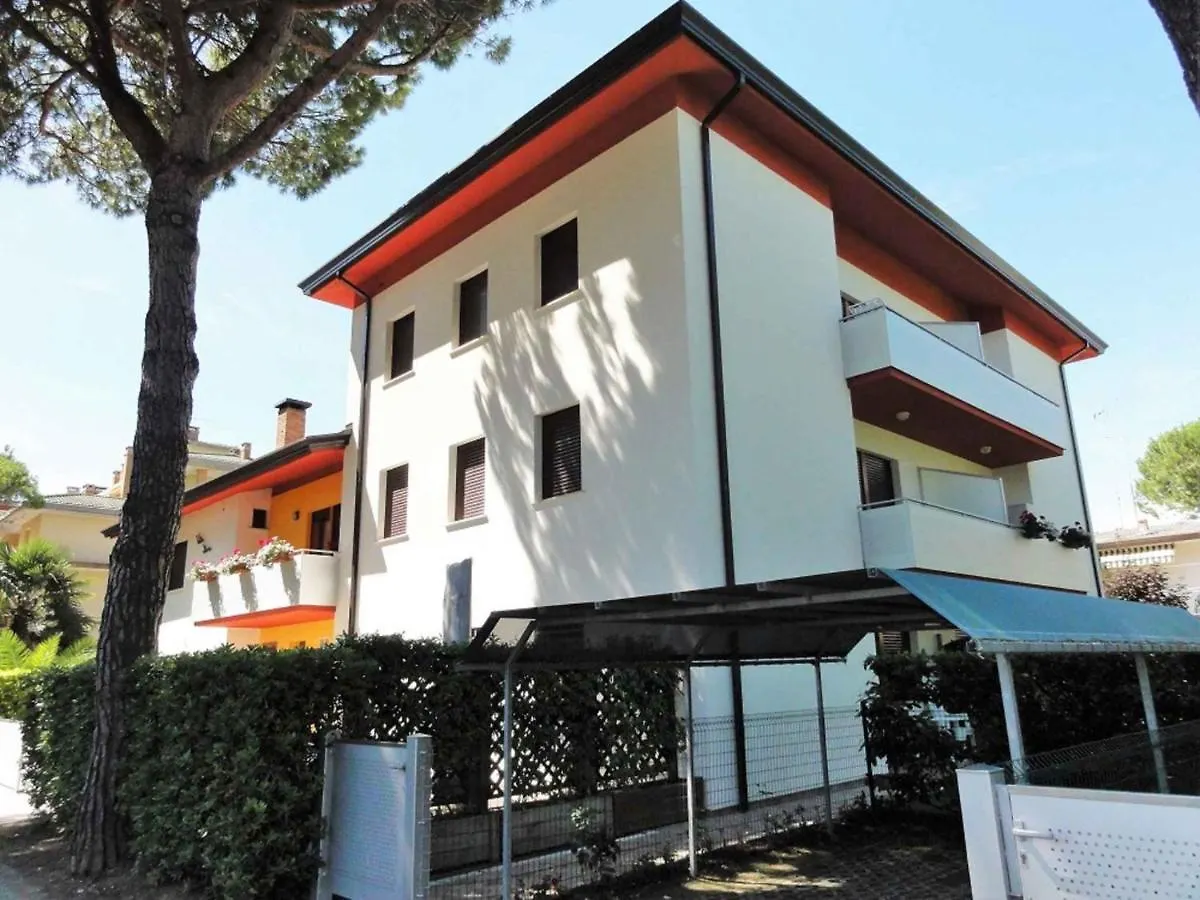 Apartment In Bibione 40875