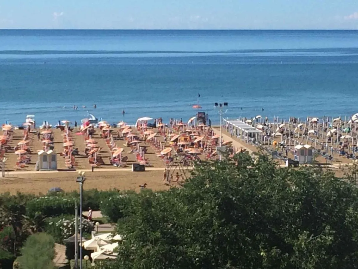 Apartment In Bibione 40875 Italy